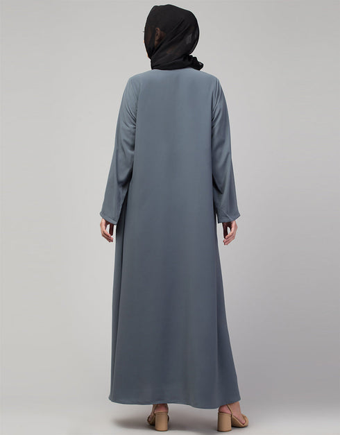 Arabic Basic Abaya with Zipper and Long Sleeves In the Color Grey